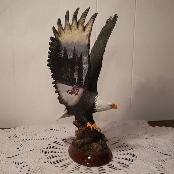 Bradford Exchange "Ancient Legend" Sacred Spirits Collection Eagle Figurine - Picture 4 of 8